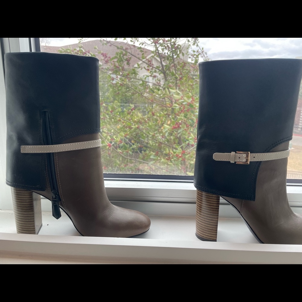 Tory Burch Boots